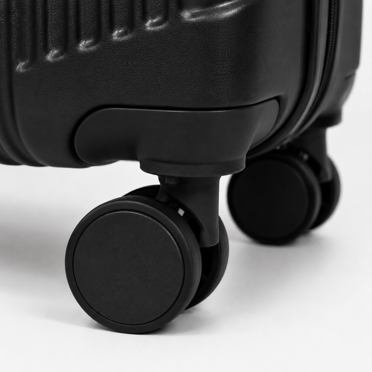 Mala De Viagem Grande 32 Kg Abs Com Expansor Scorpion Preta