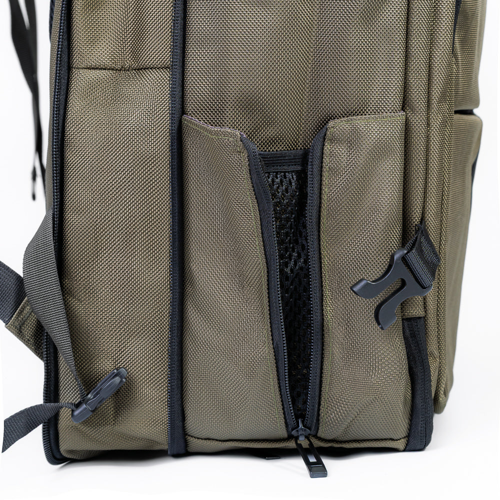 Mochila Grande Pasta 2 em 1 Expansiva Com Entrada USB UrbanX Verde